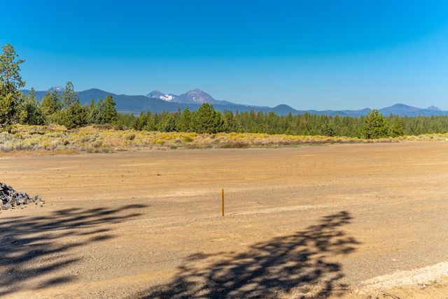 Concannon Lot 43, Bend, OR 97703
