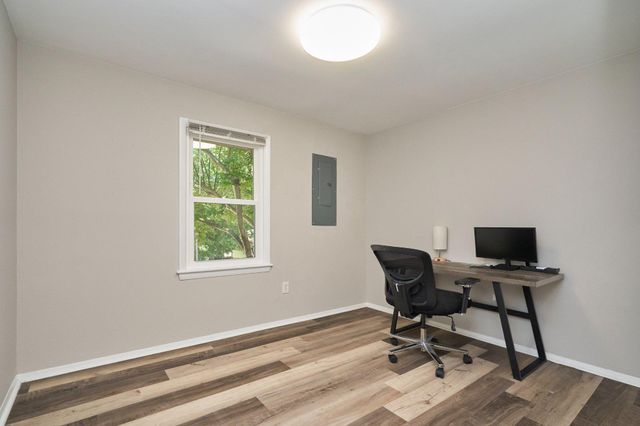 2841 CHABLIS CIR, Woodbridge, VA 22192