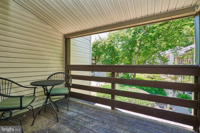 2841 CHABLIS CIR, Woodbridge, VA 22192
