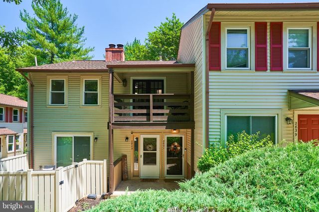 2841 CHABLIS CIR, Woodbridge, VA 22192