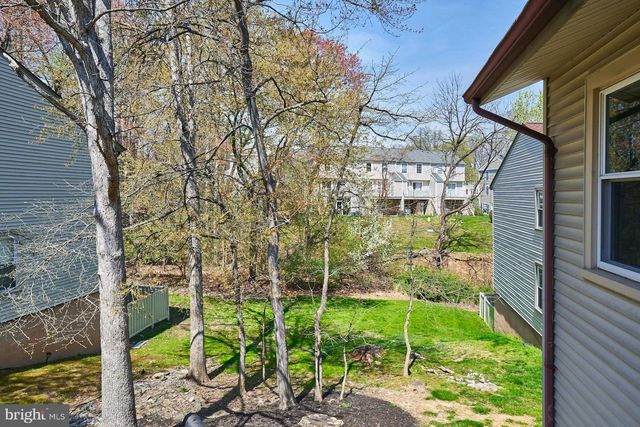 2841 CHABLIS CIR, Woodbridge, VA 22192