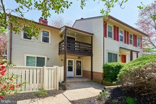 2841 CHABLIS CIR, Woodbridge, VA 22192