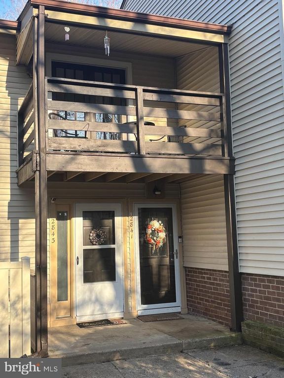 2841 CHABLIS CIR, Woodbridge, VA 22192