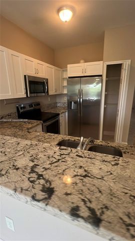 2551 SE 16th Ter 104, Homestead, FL 33035