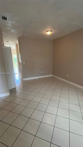 2551 SE 16th Ter 104, Homestead, FL 33035