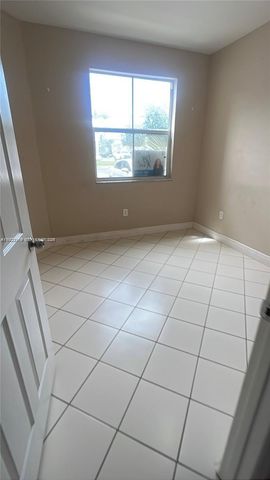 2551 SE 16th Ter 104, Homestead, FL 33035