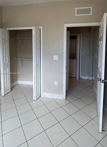 2551 SE 16th Ter 104, Homestead, FL 33035