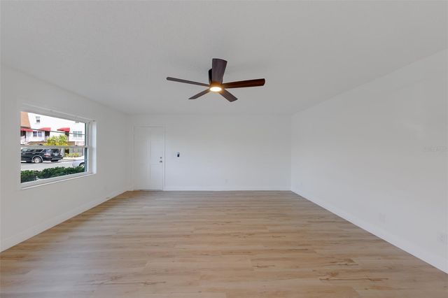 9218 TUDOR DRIVE P101, Tampa, FL 33615