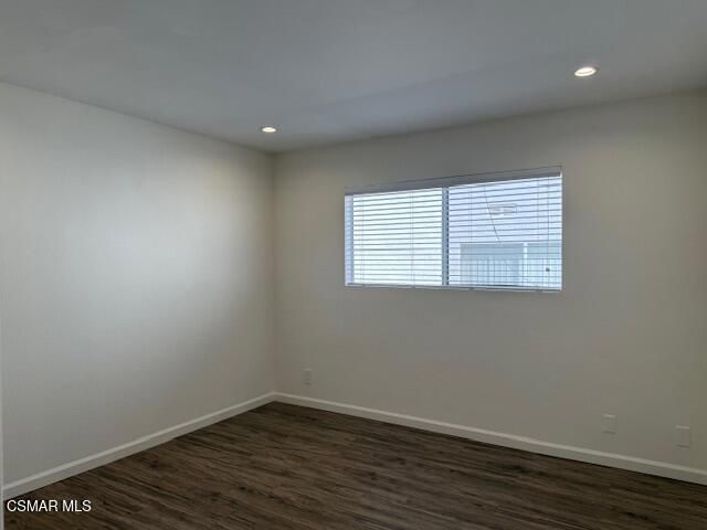 18619 Collins Street F7, Tarzana, CA 91356