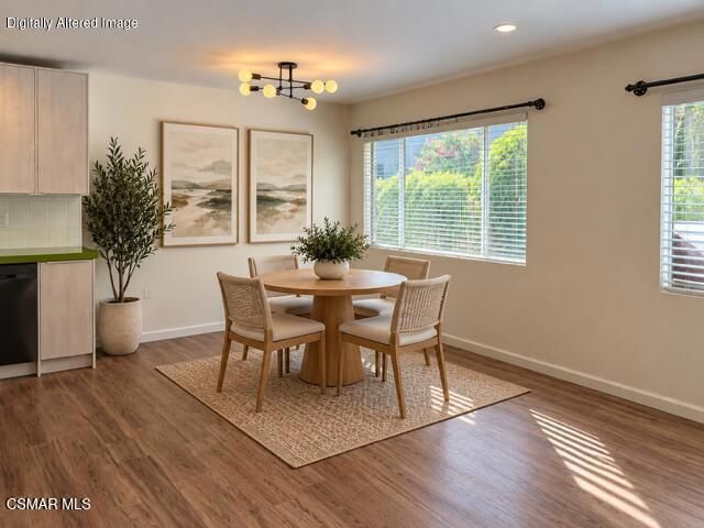 18619 Collins Street F7, Tarzana, CA 91356