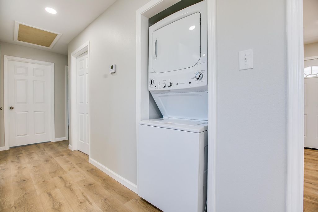 Image 13 of property listing at 358 E 46th Street, San Angelo, TX 76903