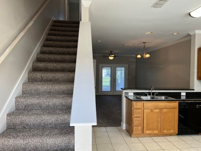 31 N Sand Palm Road, Freeport, FL 32439