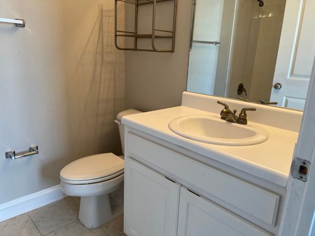 31 N Sand Palm Road, Freeport, FL 32439