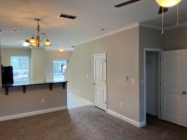 31 N Sand Palm Road, Freeport, FL 32439