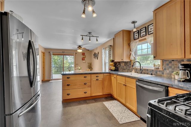 115 Tennyson Terrace, Amherst, NY 14221