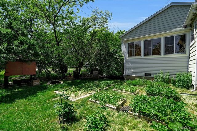 115 Tennyson Terrace, Amherst, NY 14221