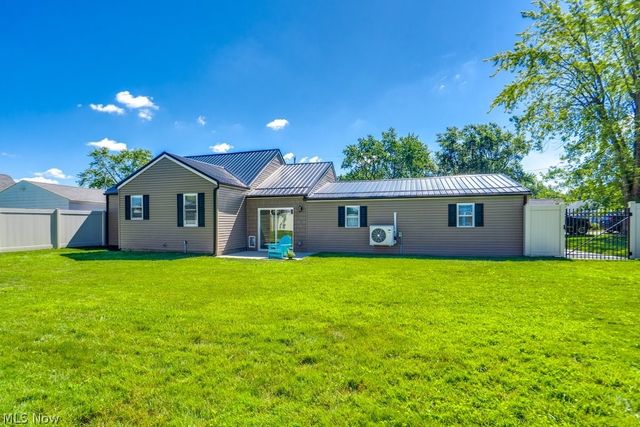 301 Avis Avenue NW, Massillon, OH 44646