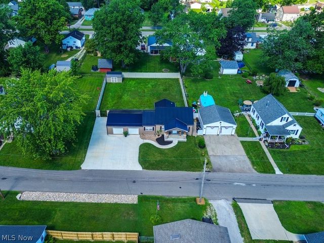 301 Avis Avenue NW, Massillon, OH 44646