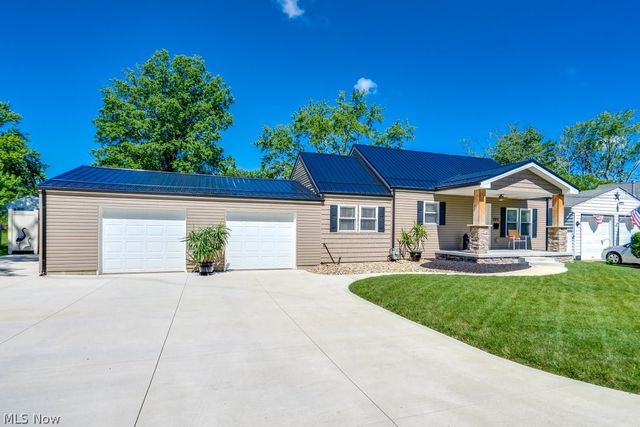 301 Avis Avenue NW, Massillon, OH 44646