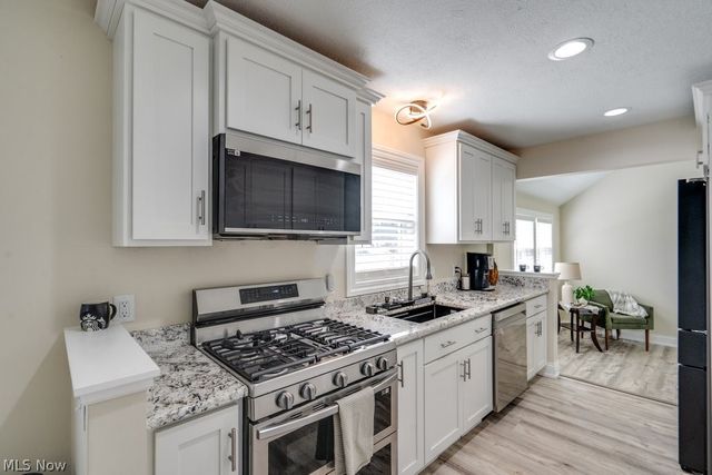 301 Avis Avenue NW, Massillon, OH 44646