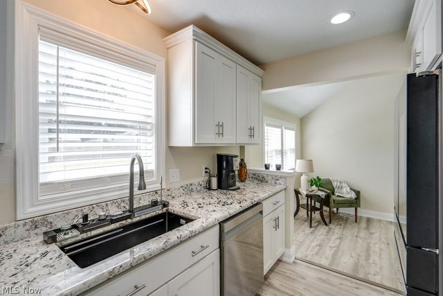301 Avis Avenue NW, Massillon, OH 44646