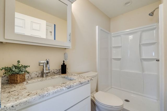 301 Avis Avenue NW, Massillon, OH 44646