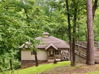 200 SLIP AWAY LN, Savannah, TN 38372