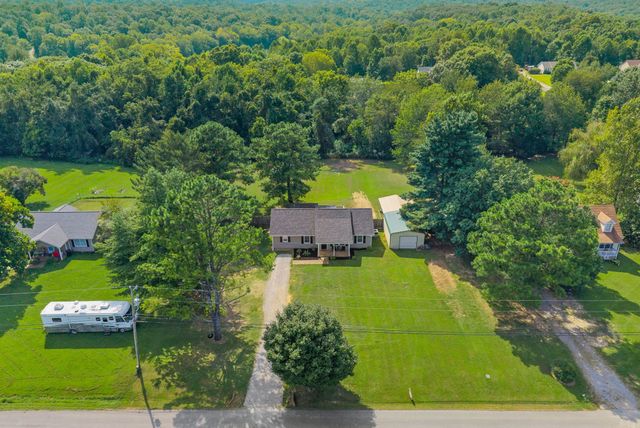 4409 Thomasville Rd, Chapmansboro, TN 37035