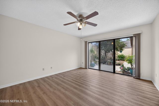3407 FAIRBANKS GRANT Road N, Jacksonville, FL 32223