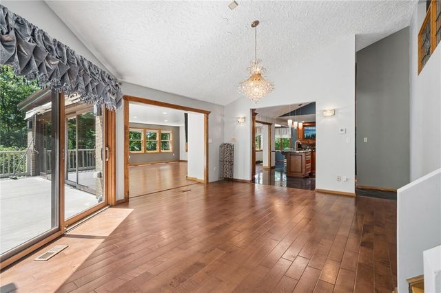 3150 Deerfield Ct, Murrysville, PA 15668