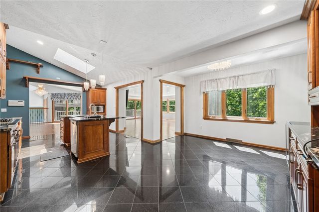 3150 Deerfield Ct, Murrysville, PA 15668