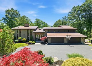 3150 Deerfield Ct, Murrysville, PA 15668