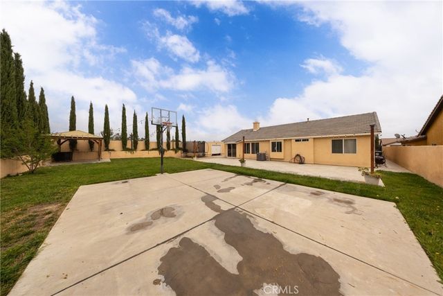 2294 N Smoketree Avenue, Rialto, CA 92377