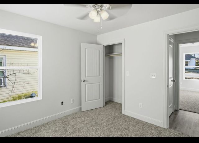 103 N Schifferdecker Avenue, Joplin, MO 64801