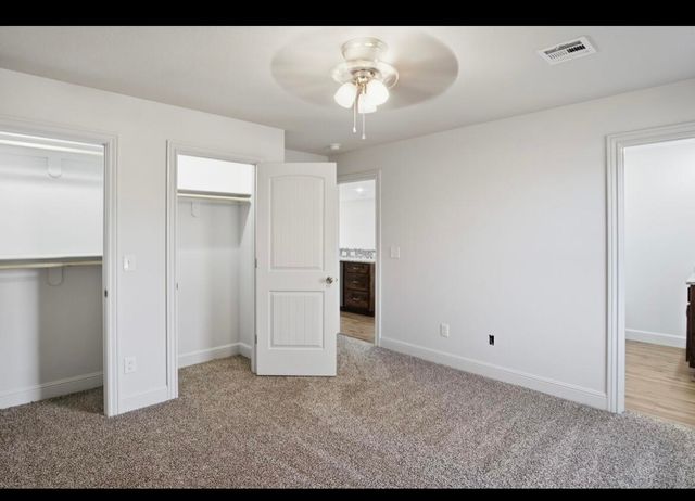 103 N Schifferdecker Avenue, Joplin, MO 64801