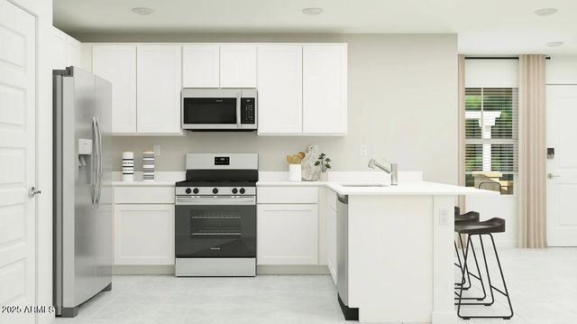 17630 N Del Mar Avenue, Maricopa, AZ 85138