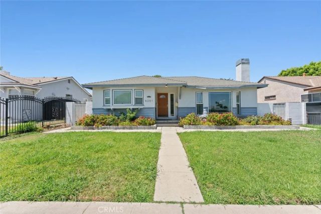 6201 Tampa, Tarzana, CA 91335