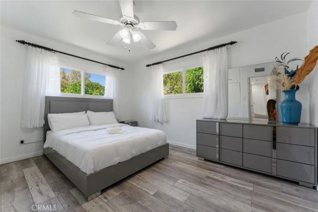 6201 Tampa, Tarzana, CA 91335