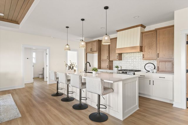 2610 NW Fairfield Drive, Ankeny, IA 50023