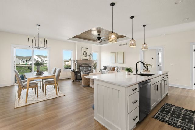 2610 NW Fairfield Drive, Ankeny, IA 50023