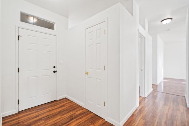 903 W Redwood Street, Hanford, CA 93230