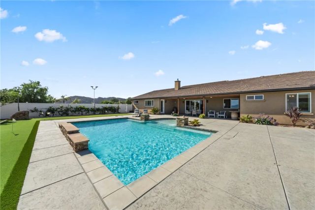 38141 Seneca Circle, Temecula, CA 92592
