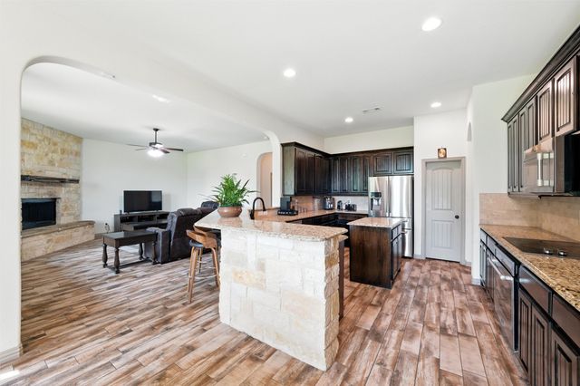 114 Taylor Ridge Drive, Waxahachie, TX 75167