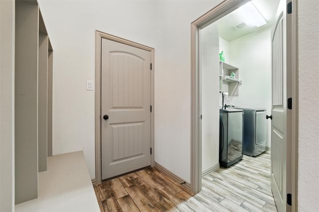114 Taylor Ridge Drive, Waxahachie, TX 75167