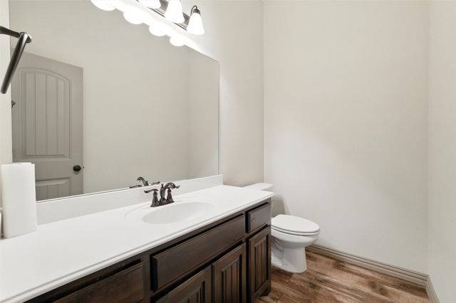 114 Taylor Ridge Drive, Waxahachie, TX 75167