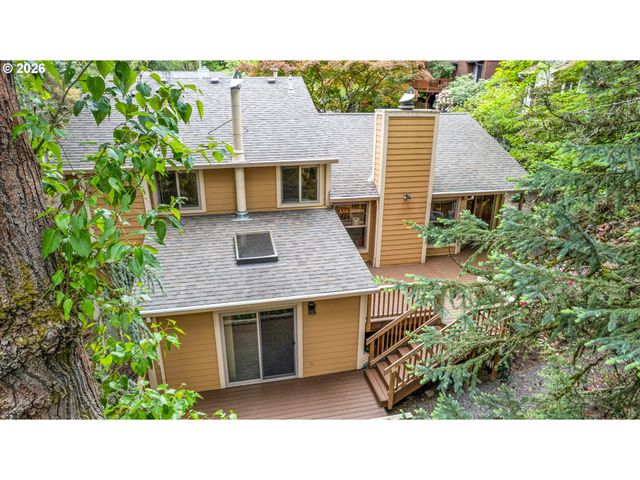 10033 Sw QUAIL POST Rd, Portland, OR 97219