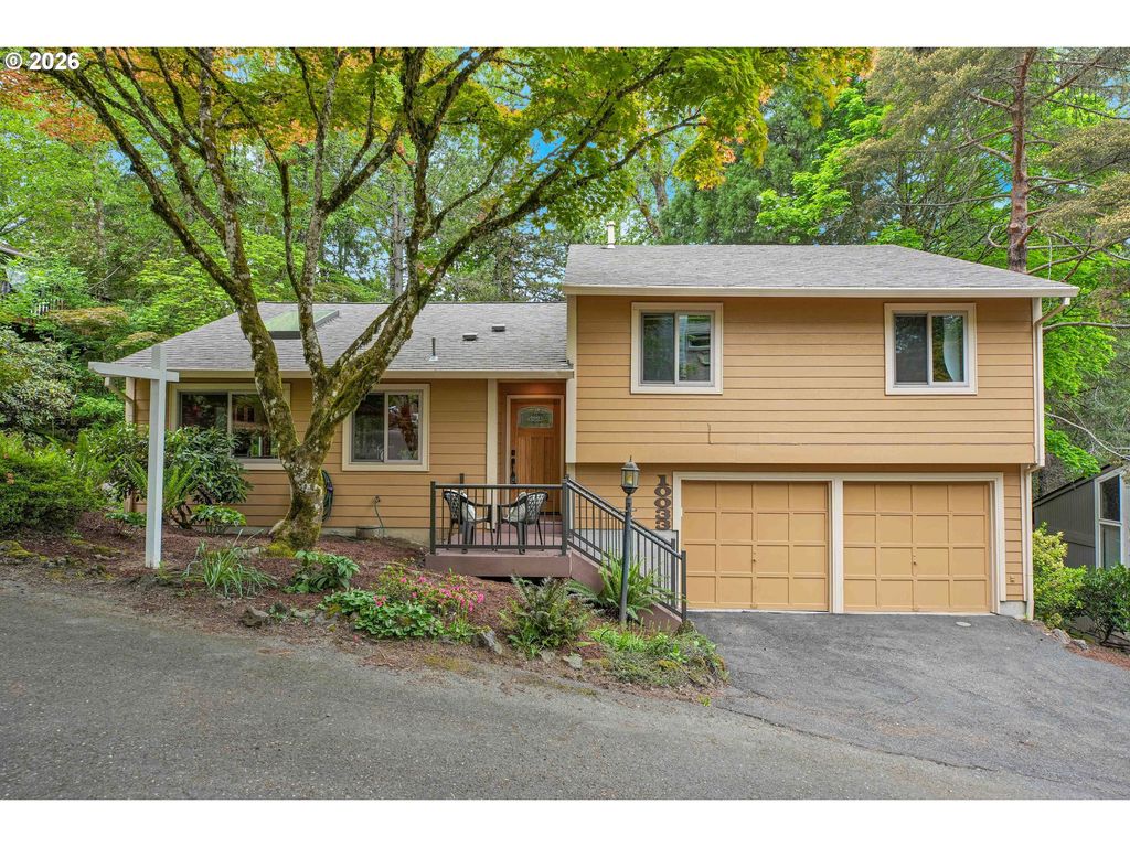 10033 Sw QUAIL POST Rd, Portland, OR 97219
