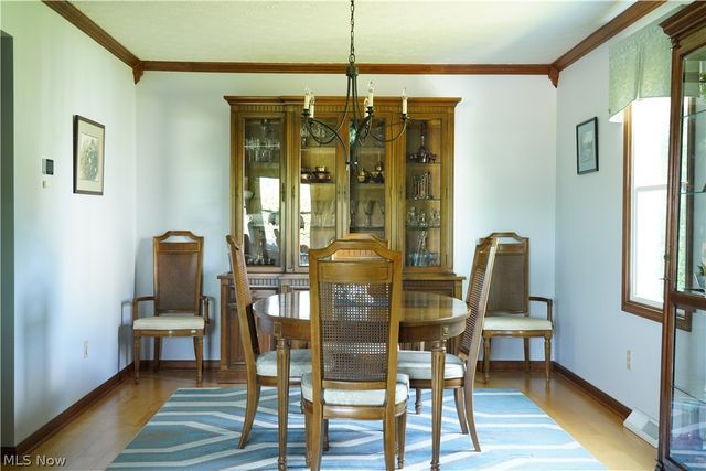 2160 Lake Breeze Road, Sheffield Village, OH 44054