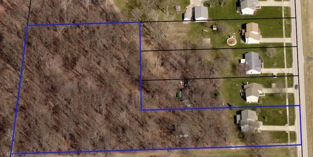 2160 Lake Breeze Road, Sheffield Village, OH 44054