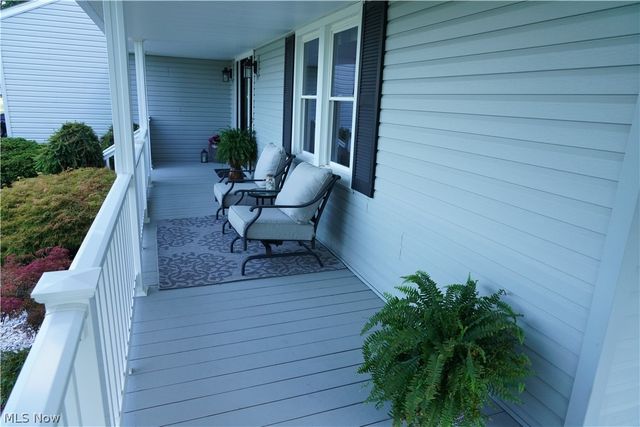 2160 Lake Breeze Road, Sheffield Village, OH 44054